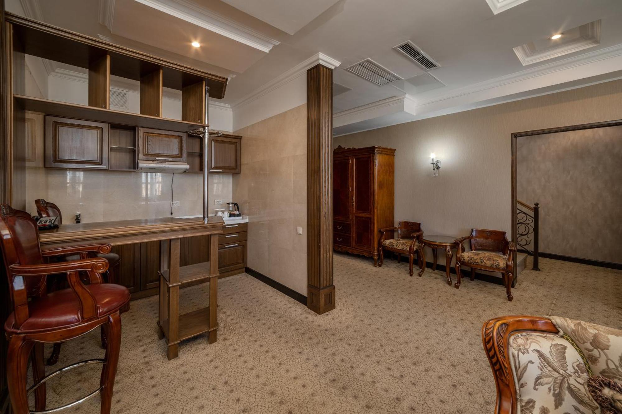 Hotel Jannat Regency Biškek Pokoj fotografie